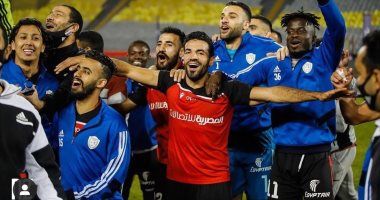 نهاية الشوط الأول .. الطلائع يتقدم على الجونة بهدفي محارب ومنسى 