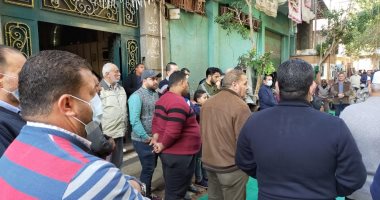 لايف.. تشييع جنازة البطل الحقيقي لقصة مسلسل "لن أعيش فى جلباب ابى" بالغربية