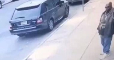 فيديو يرصد لحظة مقتل مغنى الراب الأمريكى "تريبل بينز" بالرصاص فى وضح النهار
