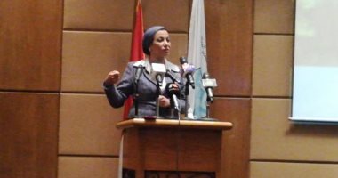 وزيرة البيئة: نقدم تنبؤات بنسب التلوث على مدار يومين لتحذير المواطنين