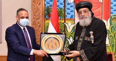 البابا تواضروس يبحث مع رئيس أكاديمية البحث العلمى تشجيع الباحثين بمسابقات