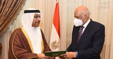 على عبد العال يستقبل عادل العسومى ويهنئه على اختياره رئيسا للبرلمان العربى