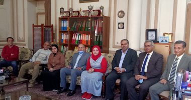 صوت ملائكى.. استمع لإنشاد طالبتين أوائل مسابقة الجامعات فى الابتهال (فيديو)
