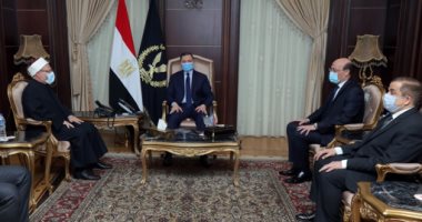 وزير الداخلية يستقبل المفتى ويشيد بدور الإفتاء فى توطيد مفهوم سماحة الدين