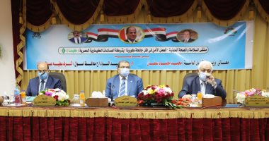 وزير القوى العاملة: المشروعات القومية ساهمت فى تخفيف آثار كورونا على الاقتصاد  