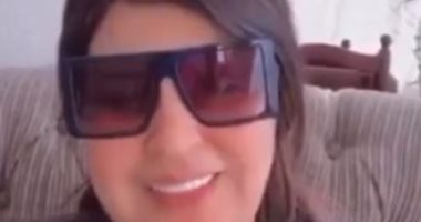 فيفى عبده لجمهورها: أنا عيانة ومخبية عليكم ادعولى أبقى كويسة.. فيديو