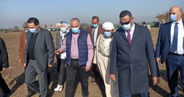 وزير الرى يتفقد مواقع الرى الحديث بالسنبلاوين وأعمال تأهيل ترعة السرو بالدقهلية