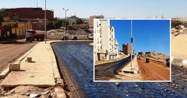استكمال رفع كفاءة وتطوير الطرق بأسوان وفتح محاور جديدة للسيولة المرورية.. تحويل النقل الثقيل المحمل بالخامات الحجرية لخارج المدينة.. المحافظ: نستهدف ربط المحافظة استثماريا وسياحيا وتجاريا بموانئ البحر الأحمر