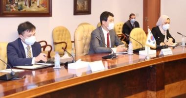 وزير الاتصالات يبحث مع سفير كوريا الجنوبية التعاون بمجال الذكاء الاصطناعى