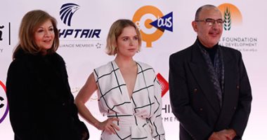 سفير المكسيك يحضر فيلم "ترتيب جديد" بمهرجان القاهرة السينمائى.. صور