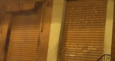 محافظ بني سويف يتابع التزام المحال التجارية بمواعيد الفتح والغلق الجديدة