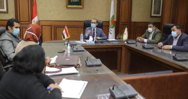 نائب محافظ سوهاج يترأس الاجتماع الدورى للجنة مراجعة تراخيص أعمال البناء