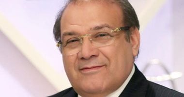 النيابة تحقق فى قضية الآثار.. وصول حسن راتب محكمة جنوب القاهرة وسط تشديدات أمنية.. النيابة تواجهه باعترافات نائب الجن بتمويله بملايين الجنيهات للتنقيب عن الآثار.. وتطالب المباحث بسرعة التحريات حول رجل الأعمال