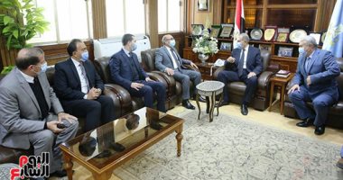 محافظ كفر الشيخ يستقبل وزير العدل لافتتاح محكمة الحامول الابتدائية.. صور