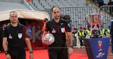 يقظة المساعدين والعقوبات الانضبابطية تحرم الحنفى من التميز بنهائى الكأس