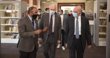 مصطفى الفقى ورئيس الجامعة الأمريكية يزوران مدينة الفنون بالعاصمة الإدارية.. صور