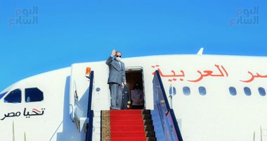 الرئيس السيسى يصل باريس فى زيارة رسمية تلبية لدعوة من نظيره الفرنسى