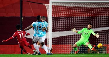 ليفربول ضد وولفرهامبتون.. محمد صلاح يعادل أهداف رونالدو في الدوري الانجليزي