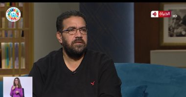 نموذج فى الوفاء.. زوج يبعث يوميا برسائل حب لزوجته المتوفاة: كل سنة وأنتى أجمل أم