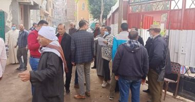 توافد الشباب للإدلاء بأصواتهم فى انتخابات الإعادة بلجان زفتى بالغربية