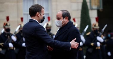 قمة "السيسي ـ ماكرون" تعطي دفعة للعلاقات الاقتصادية بين القاهرة وباريس.. التبادل التجاري يواصل كسر الأرقام القياسية.. استثمارات جديدة فى الطريق.. و165 شركة فرنسية فى مصر تواصل توفير فرص عمل للشباب