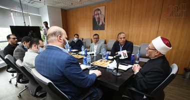المفتى يكشف لـ"تليفزيون اليوم السابع" حكم بيع الشيشة والمعسل.. وقروض السيارة
