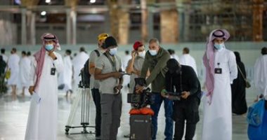 رئاسة الحرمين تنتج فيلما يستعرض جهود مكافحة كورونا بالمسجد الحرام.. صور