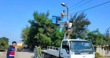 أهالى قرية نعمان بالشرقية ينيرون الطرق بالجهود الذاتية (فيها حاجة حلوة)..صور