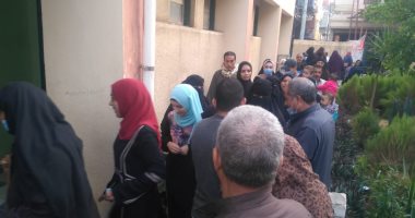 إقبال كبير على لجان جولة الإعادة لانتخابات النواب بكفر الشيخ.. فيديو وصور