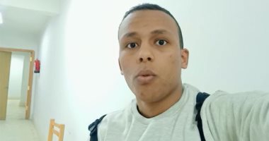 "أغيب وذو اللطائف لا يغيب".. عمر السنى موهبة جديدة فى دولة الابتهالات.. فيديو