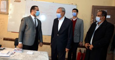 محافظ القليوبية يتفقد اللجان الانتخابية بدائرة قليوب
