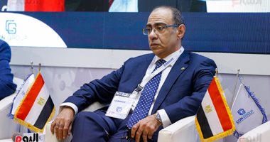 رئيس لجنة مكافحة كورونا: السلالة الموجودة لكورونا فى مصر رحيمة بحال المصريين