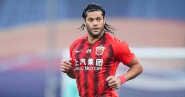 الهلال السعودي ينافس بورتو وبالميراس على ضم البرازيلى هالك