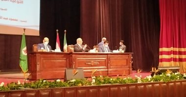 رئيس جامعة القاهرة يؤكد إصدار الميثاق الأخلاقى لأعضاء هئية التدريس قريبا