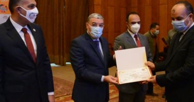 محافظ المنيا : الرقابة الإدارية الشريك الأهم فى حماية المال العام .. صور وفيديو