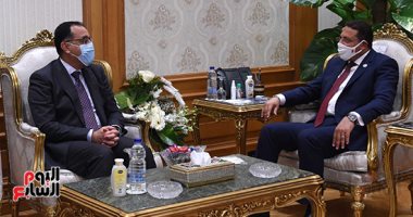 مصطفى مدبولى ورئيس "الرقابة الإدارية" يكرمان المتميزين فى متابعة تنفيذ الاستراتيجية الوطنية لمكافحة الفساد  