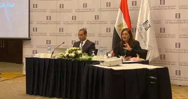 وزيرة التخطيط فى لقاء مع عدد من الكتاب والصحفيين: صندوق مصر السيادى يستهدف تعظيم قيمة أصول الدولة والحفاظ على حقوق الأجيال القادمة.. وتؤكد: نجحنا فى جذب مستثمرين وتوقيع اتفاقيات اقتصادية بالرغم من التحديات