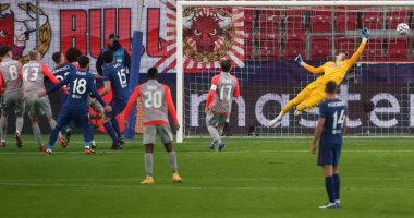 أتلتيكو مدريد يلحق بـ بايرن ميونخ إلى ثمن نهائي دوري أبطال أوروبا.. فيديو