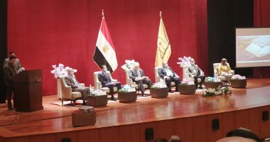 رئيس جامعة حلوان: نتبنى استراتيجية لمكافحة الفساد وانتهاء عصر الورق خلال عامين