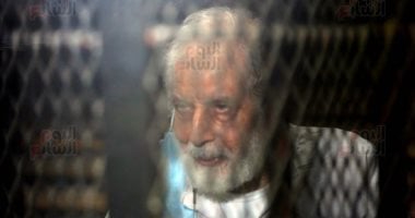 اليوم.. إعادة محاكمة محمود عزت بقضيتى "التخابر مع حماس واقتحام الحدود"