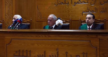 بدء محاكمة محمود عزت بـ"أحداث مكتب الإرشاد"