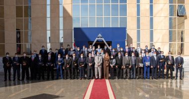 رئيس قضايا الدولة يشهد حفل تخرج دفعة ثانية من برنامج تدريب المستشارين بالأكاديمية الوطنية