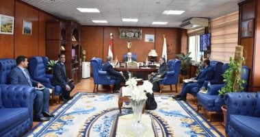 وفد التخطيط يتابع موقف المشروعات المدرجة بخطة جامعة مدينة السادات 20/2021 