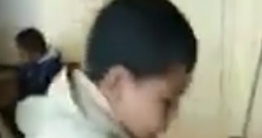 تعليم كفر الشيخ تحقق فى واقعة فيديو كنس تلاميذ للفصول بمدرسة ابتدائية