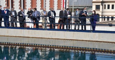 وزيرة الإسكان العراقية تتفقد محطة مياه روض الفرج وتشيد بالمشروعات فى مصر