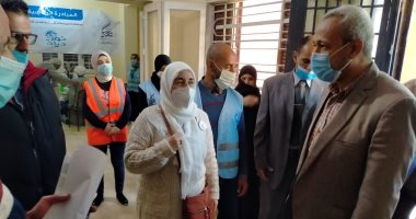 قوافل طبية بمراكز أسيوط بمبادرة حياة كريمة ونورة حياة بالقرى الأكثر احتياجا