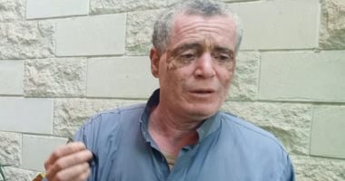 أبرز لقطة.. بائع المناديل فى بنى سويف يكشف تفاصيل من حياته وسبب فصله من العمل