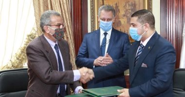 جهاز تنمية المشروعات وهيئة تعليم الكبار ينفذان برامجا لمحو الأمية بـ11 محافظة