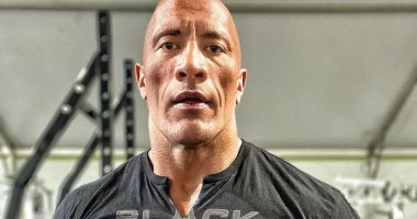 دواين جونسون يستعرض عضلاته استعدادا لفيلمه المقبل BLACK ADAM