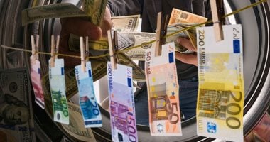 حبس متهم بالإتجار فى العملة خارج نطاق السوق المصرفية 4 أيام احتياطيًا